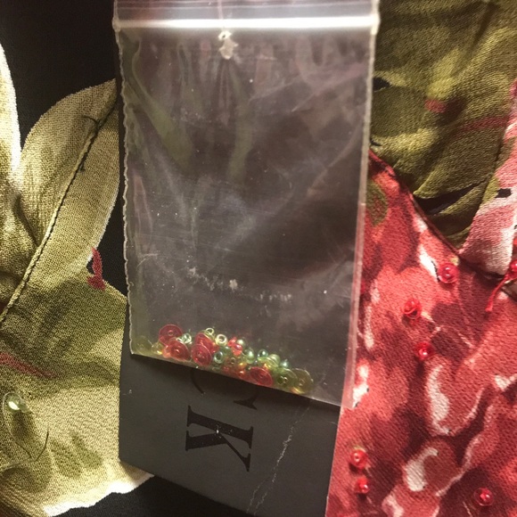 Black Floral Dress Size Small - Picture 7 of 8